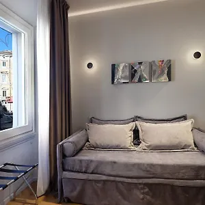2* Konukevi Navona